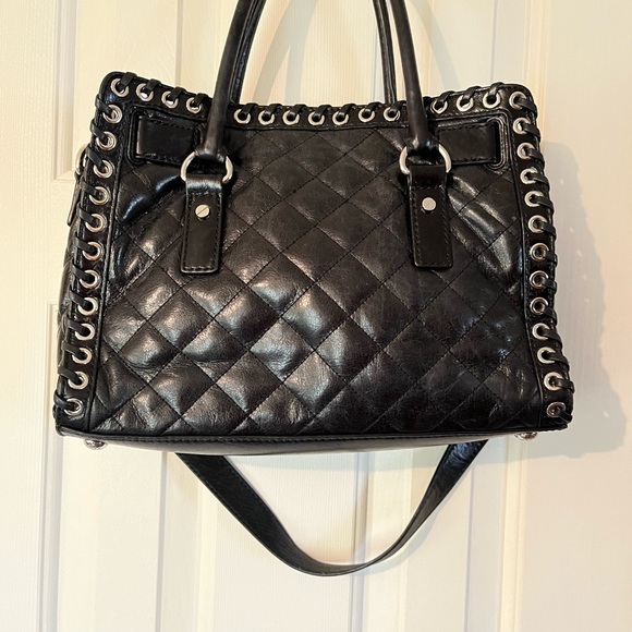 Michael Kors Black quilted Hamilton grommet tote silver hardware - Picture 5 of 8